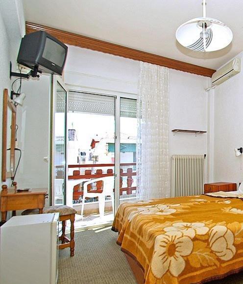 Hotel Helios Paralía Dış mekan fotoğraf